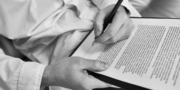Contratos de Trabajo / Situaciones Irregulares · Contratos con Cláusulas Abusivas